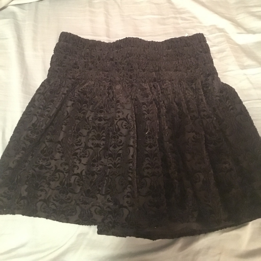 UO high waisted velvet skirt w beautiful detail