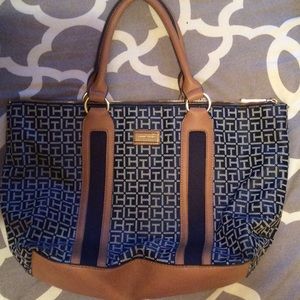 Tommy Hilfiger purse