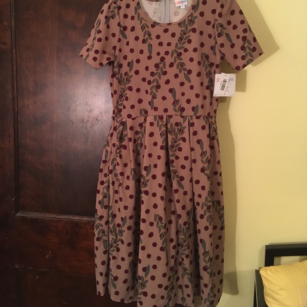 LuLaRoe Amelia