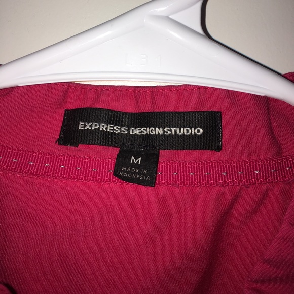 Express button up - Picture 2 of 4