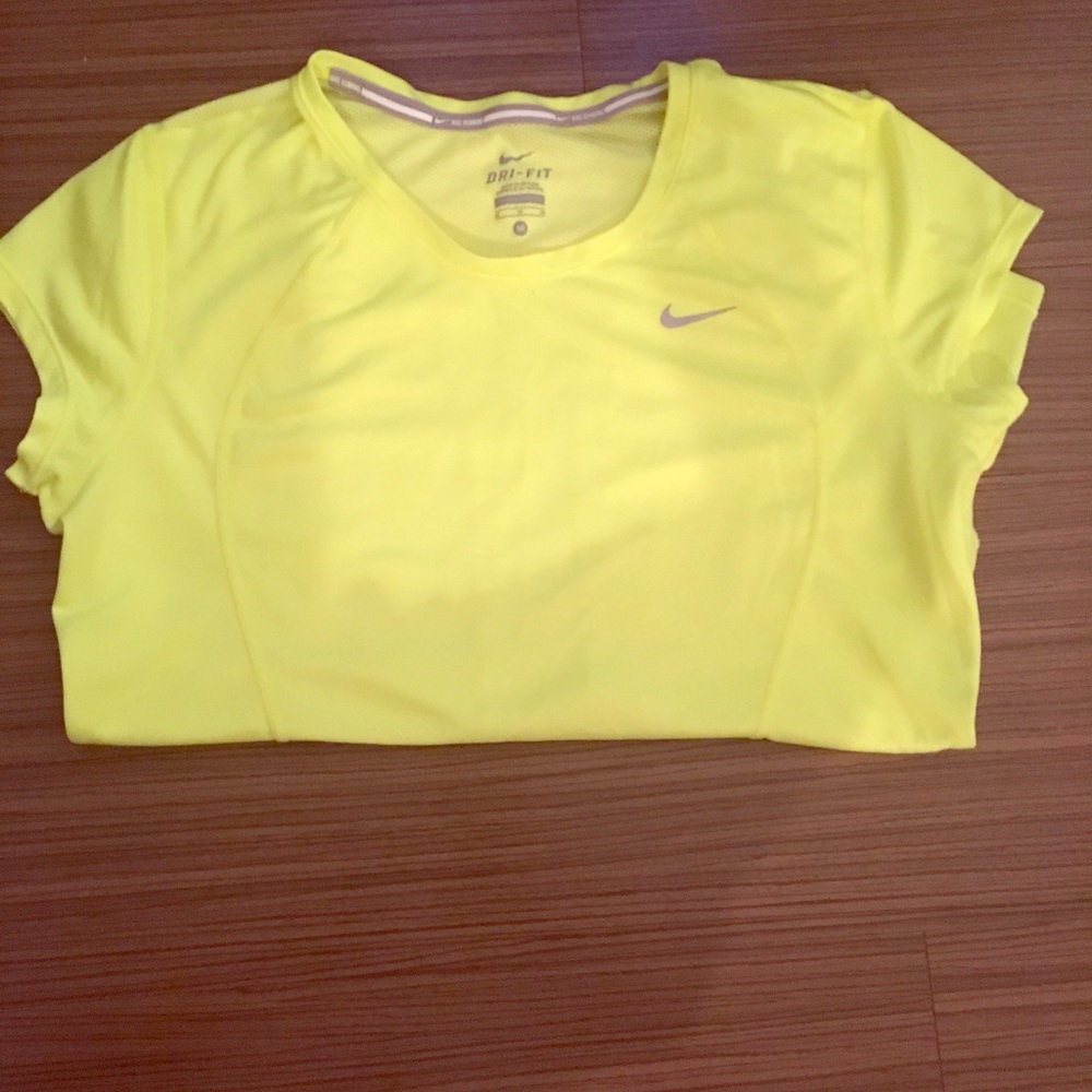 Nike running dri fit tshirt