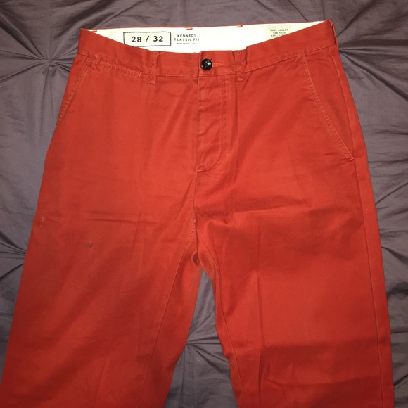 Classic red Club Monaco chinos. - Picture 2 of 2