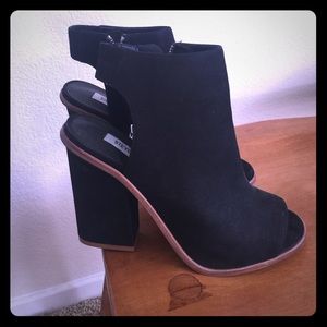 Steve Madden booties