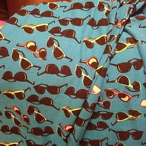 LuLaRoe OS leggings Sunglasses!