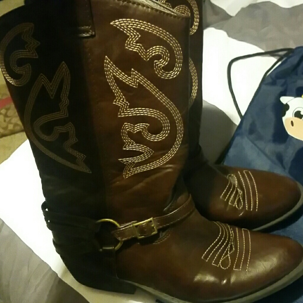 Brown cowboy boots