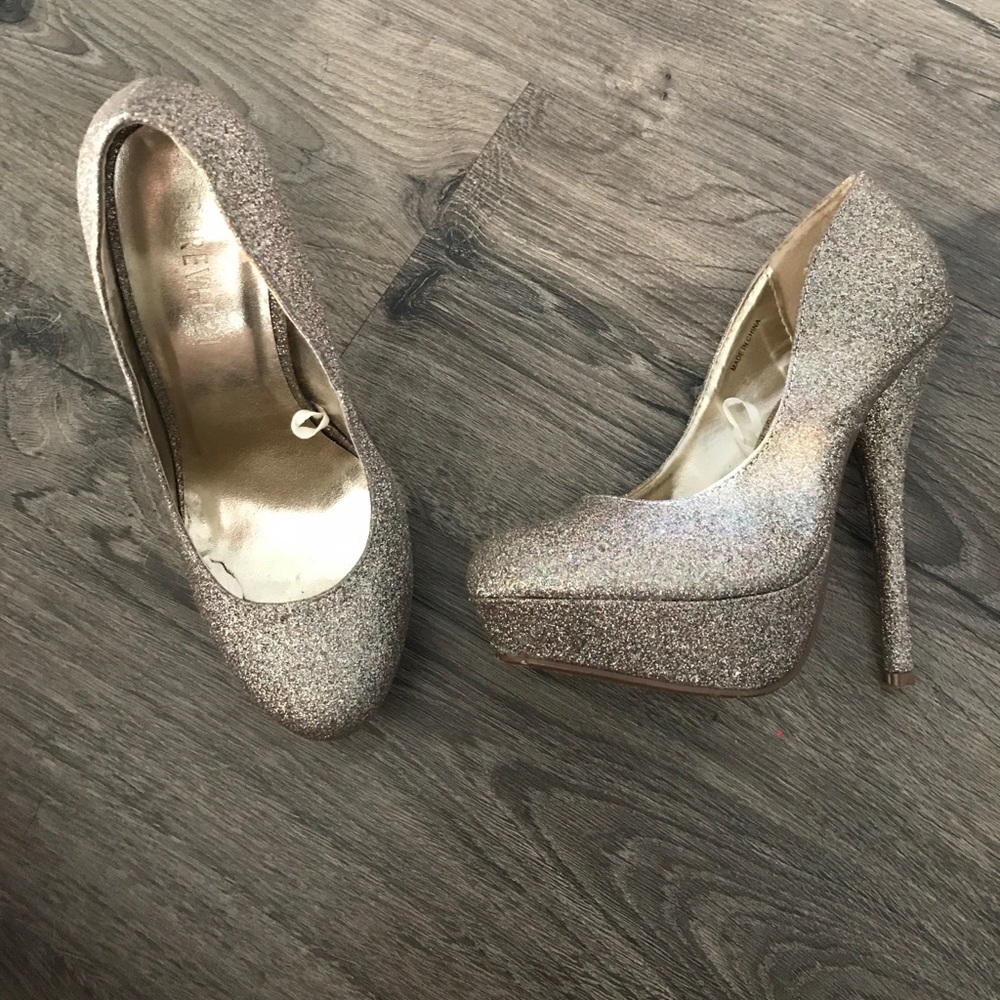 Gold glitter heels