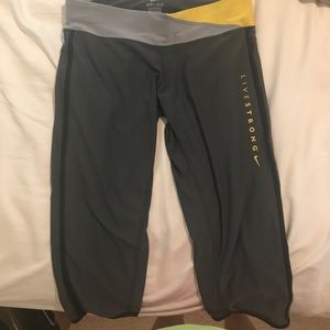 Nike leggings