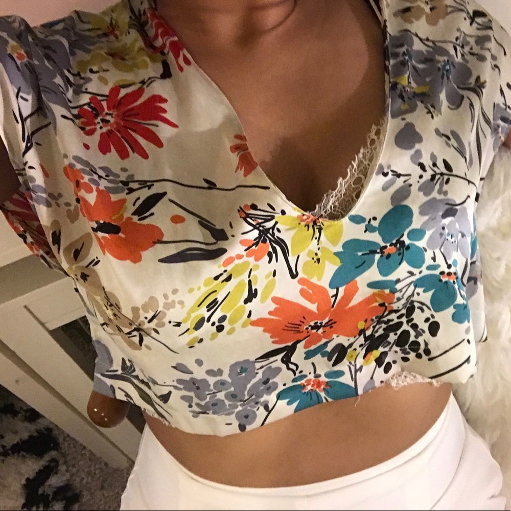 🌻 Cute Crop Top & Bralette Set
