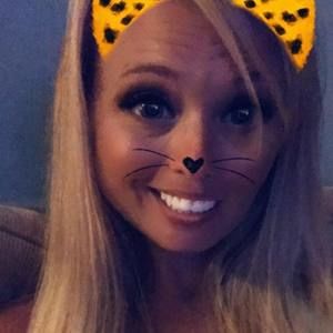 Meet your Posher, Sheila