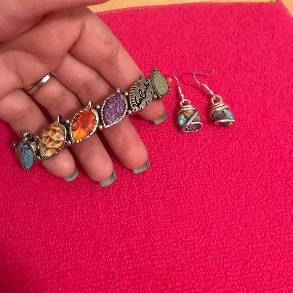 Viva bead brand. Bracelet and earrings