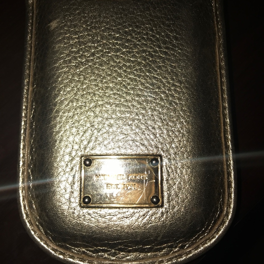 Michael Kors phone holder/wallet/card holder!