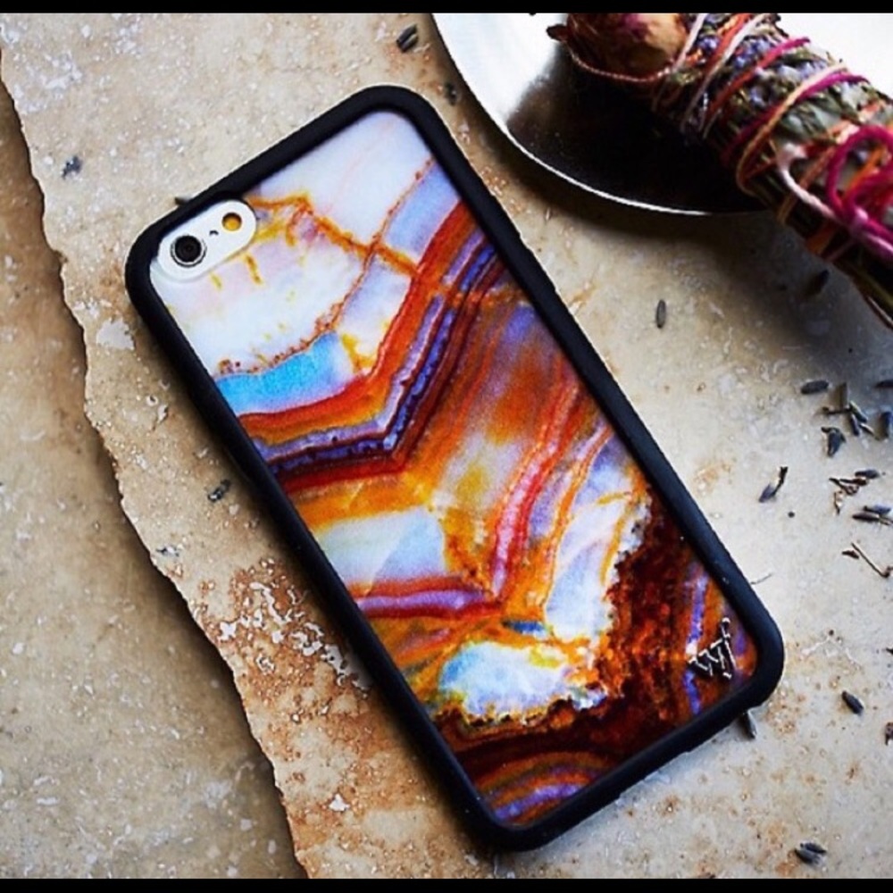 Limited edition wildflower case