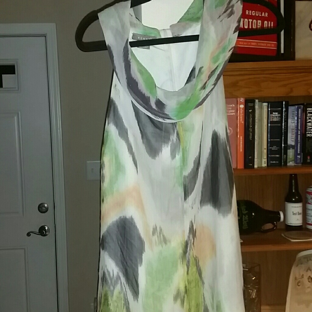 Kenar Dress