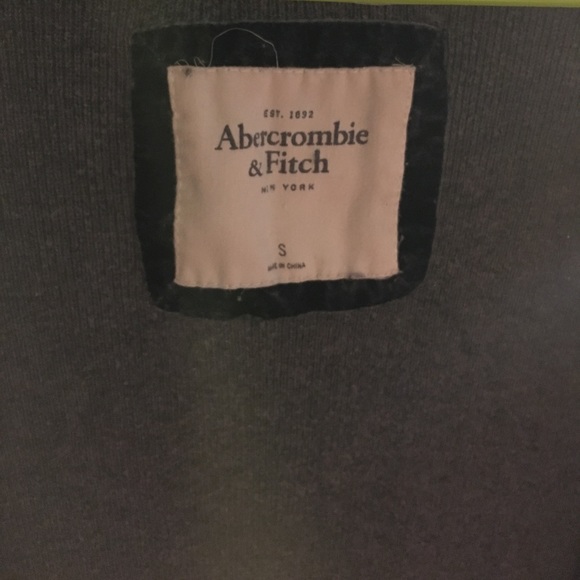 Cardigan - Picture 2 of 3