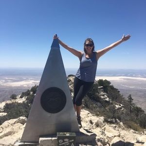 Meet your Posher, Melissa