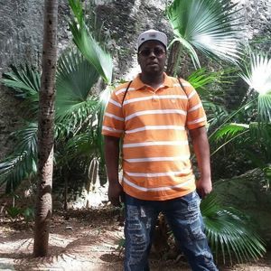 Meet your Posher, Roy