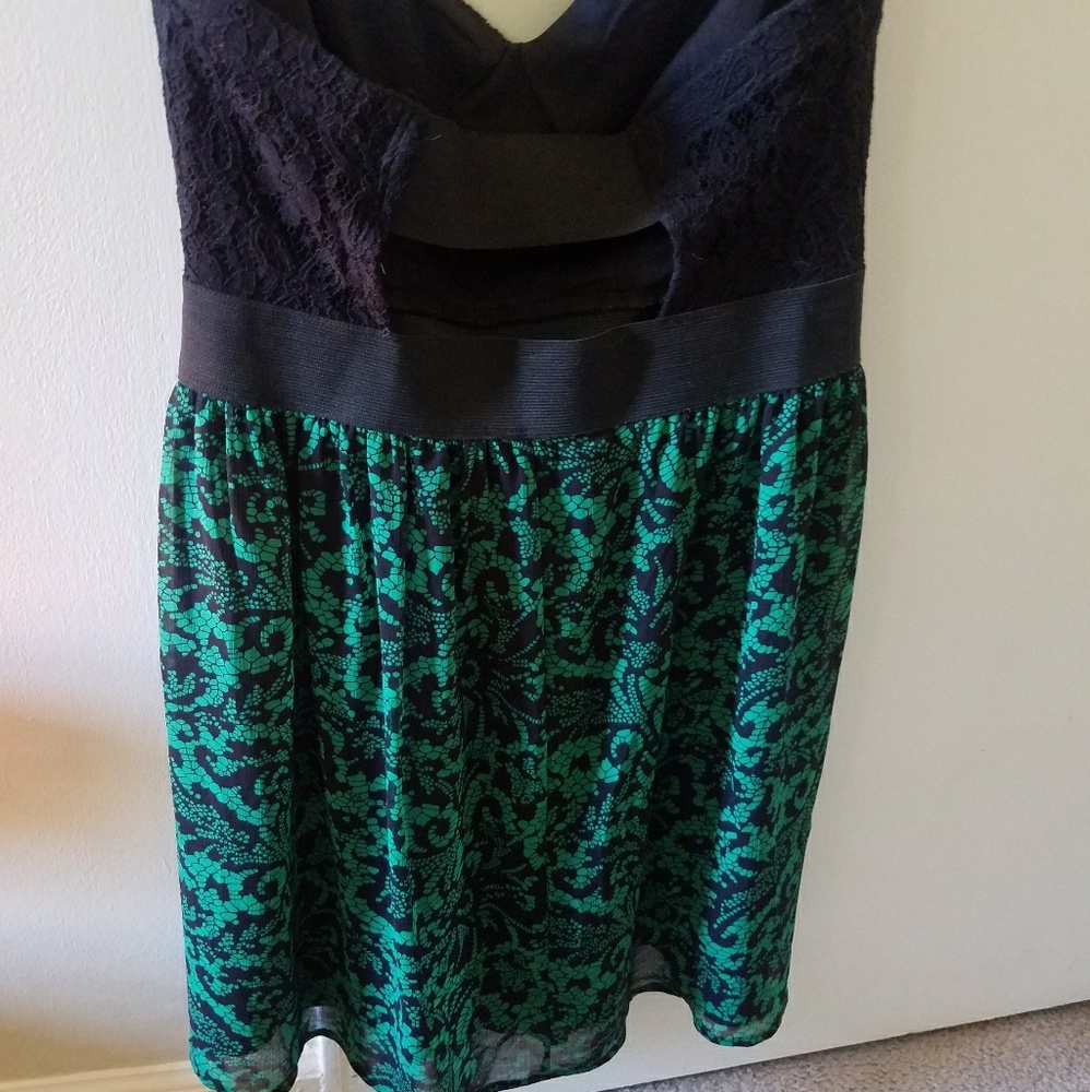 Green and black strapless dress