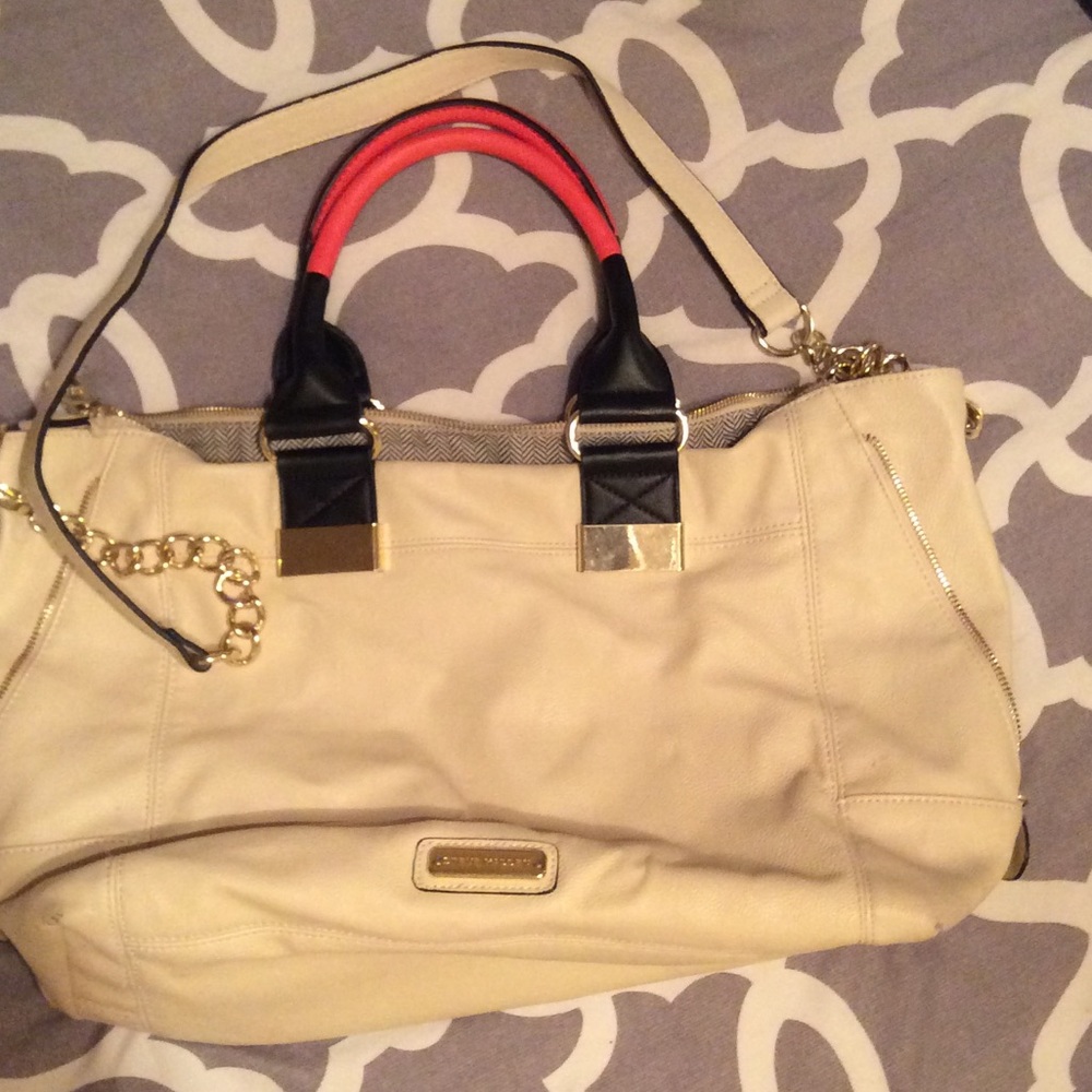 Steve Madden purse