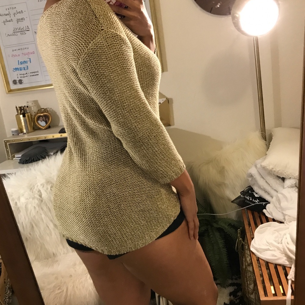 🌻 Golden/Olive Sweater - Picture 7 of 8