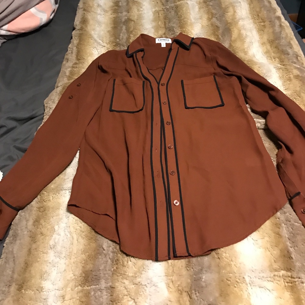 Maroon button up