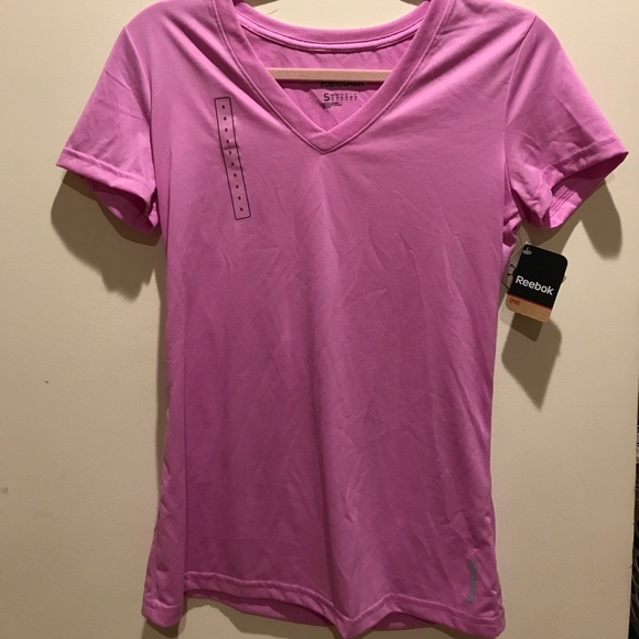 NWT Reebok athletic v neck - Picture 1 of 4