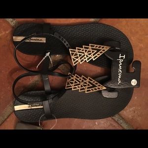 Cute Black and Gold Sandals