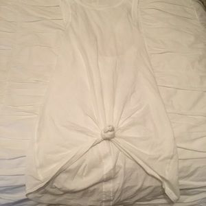 Lululemon workout tank!