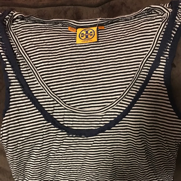 Top - Picture 3 of 4