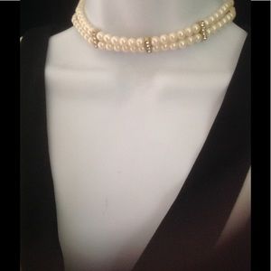 Double strand faux pearl choker necklace 17"