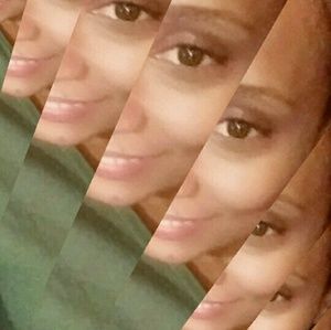 Meet your Posher, Yasmin