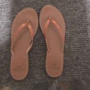 Hollister flip flops