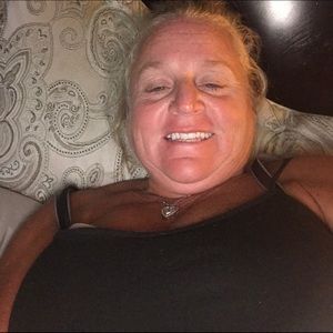 Meet your Posher, Earsel