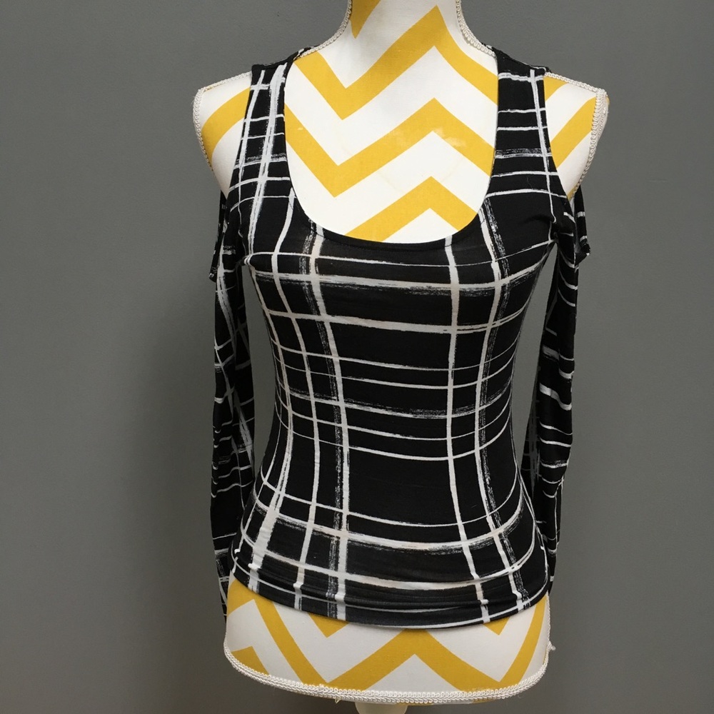 Black & White Open Shoulder Blouse