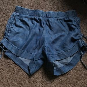 Blue shorts •NWT