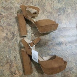 Block heel peep toe platforms