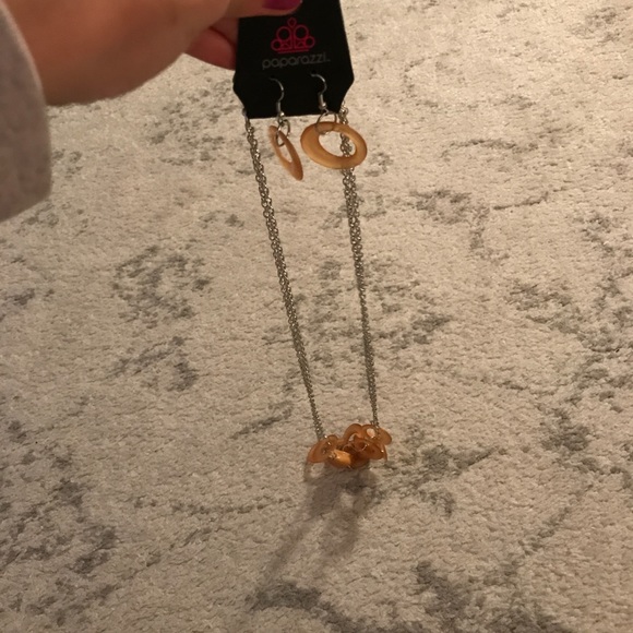 Silver & amber long necklace & hoop earring set - Picture 6 of 6