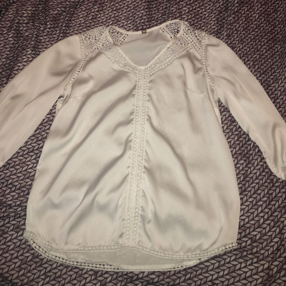 Off White Long Sleeve Shirt 💕