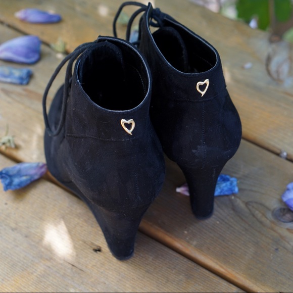 Shoes - Thalia Sodi Black Wedge Booties, Sz 8