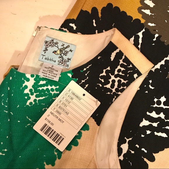 "Pom Flower" dress - Picture 4 of 5