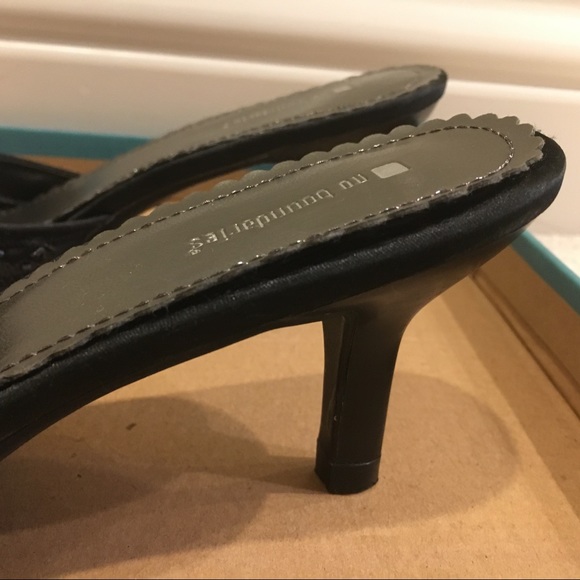 Beaded Cinderella Slippers - Picture 3 of 4