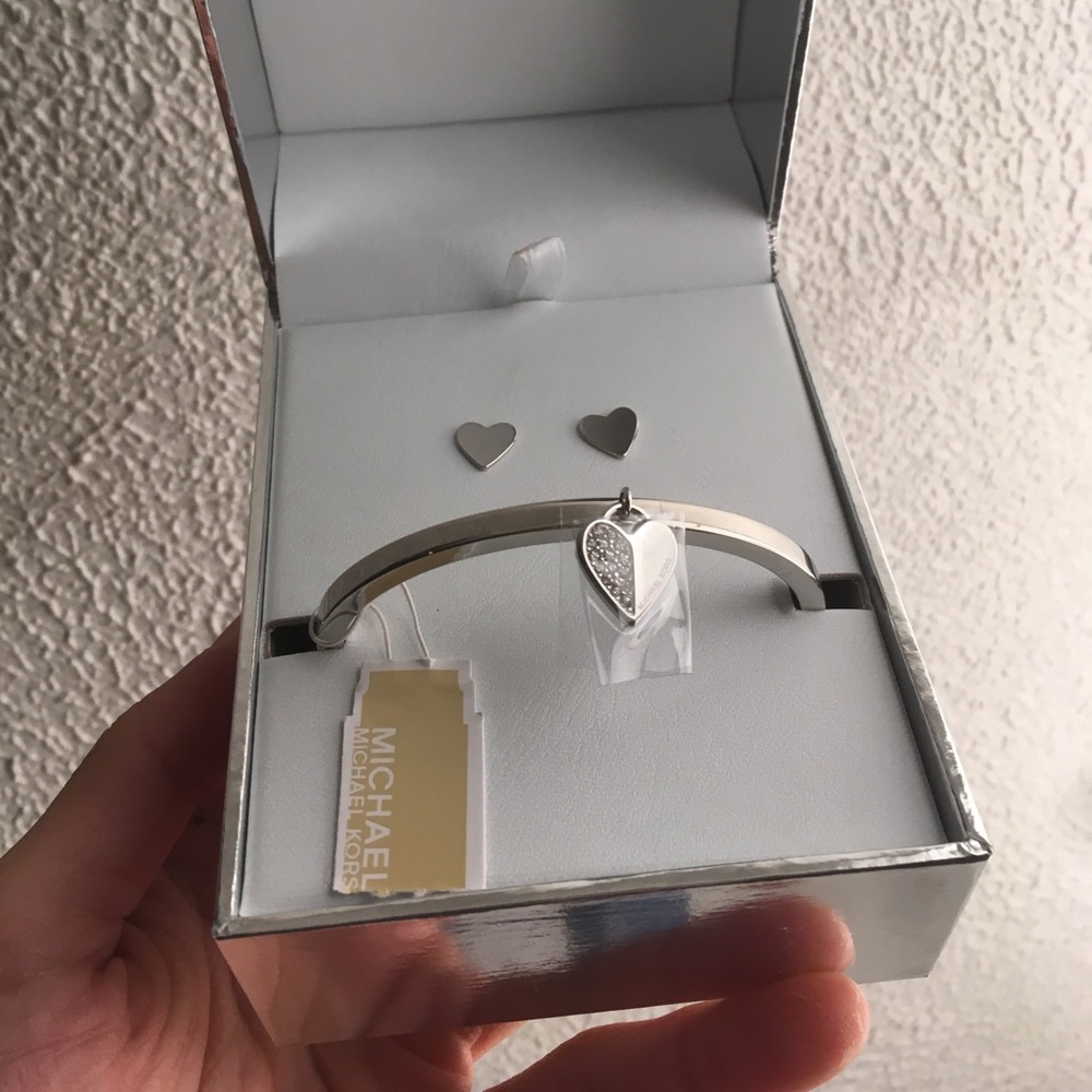 Pave Heart Earrings and Bracelet Box Set - Silver