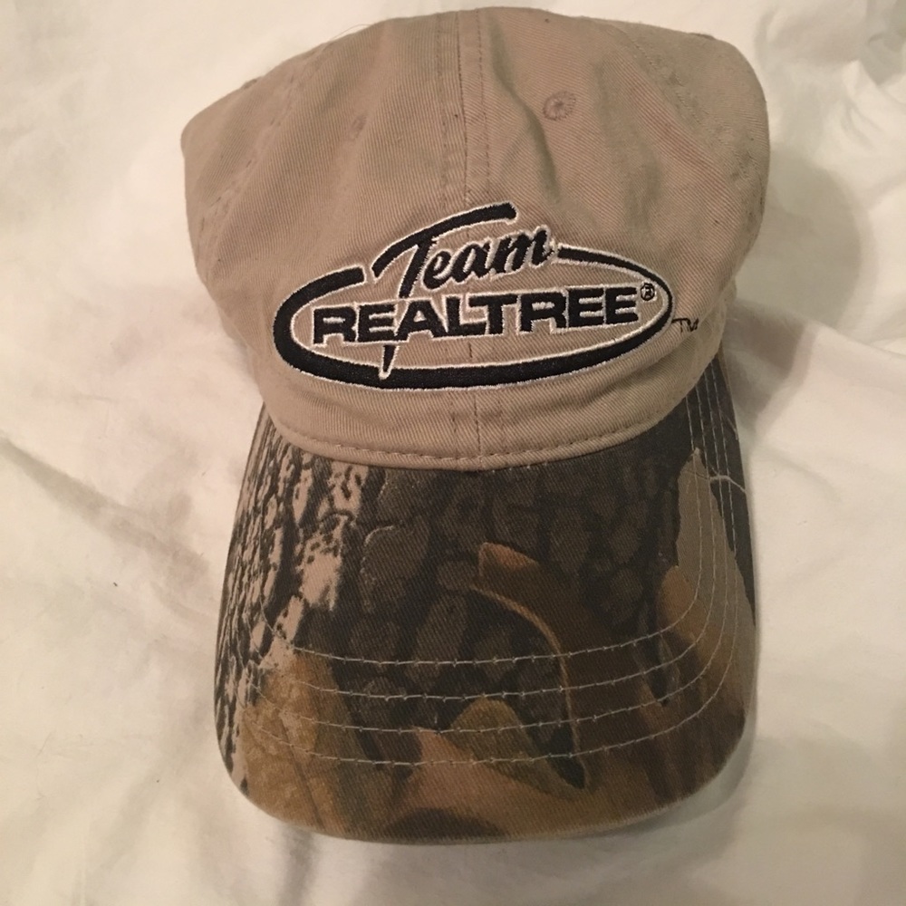 Real tree Hat