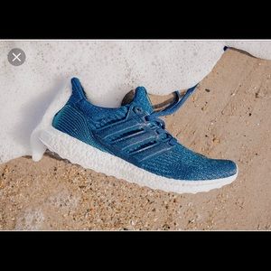 DS Ultra Boost x Parley size 10.5