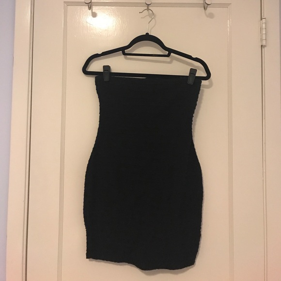 Forever 21 Strapless Bodycon Dress 💄 Size L - Picture 1 of 3