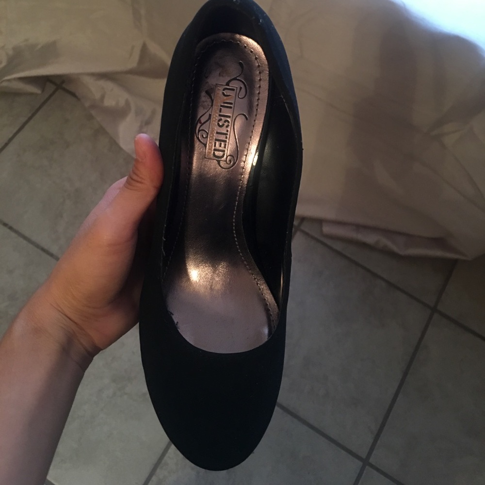 Heels - Picture 5 of 5