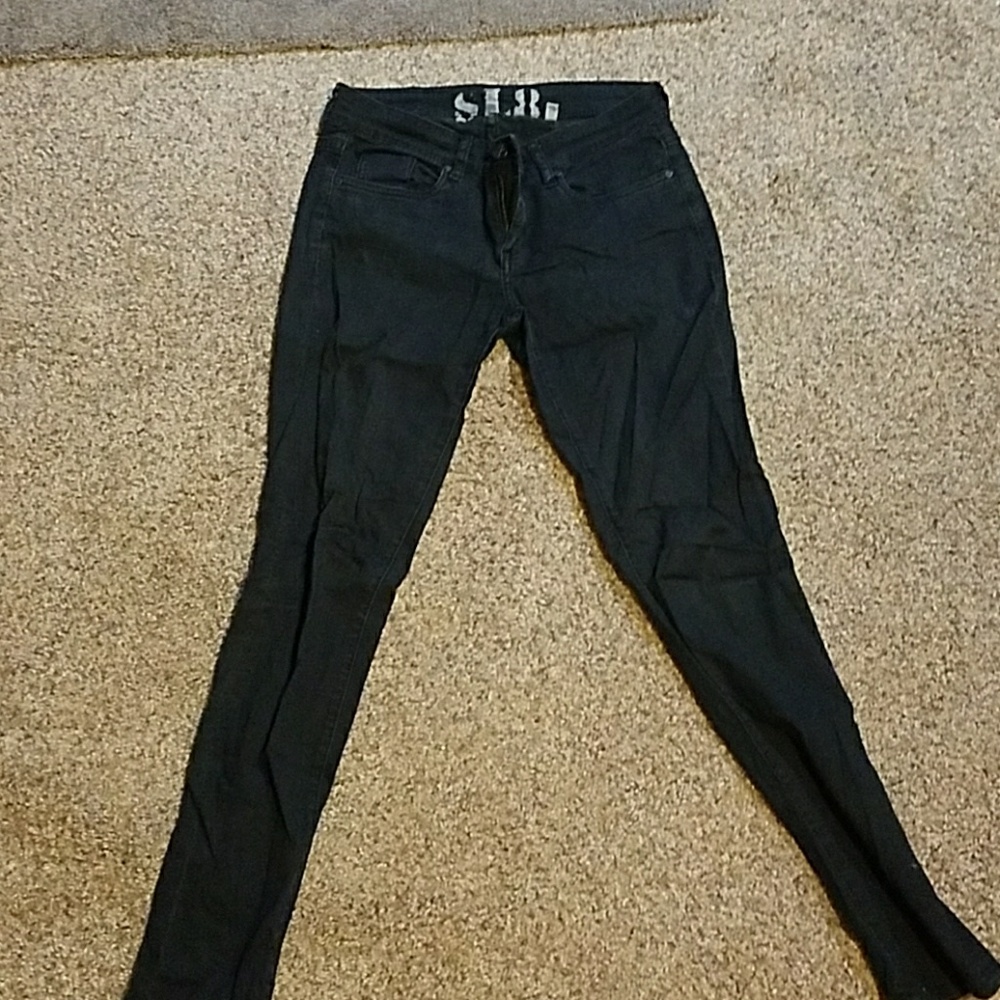 SL8 Skinny Jeans
