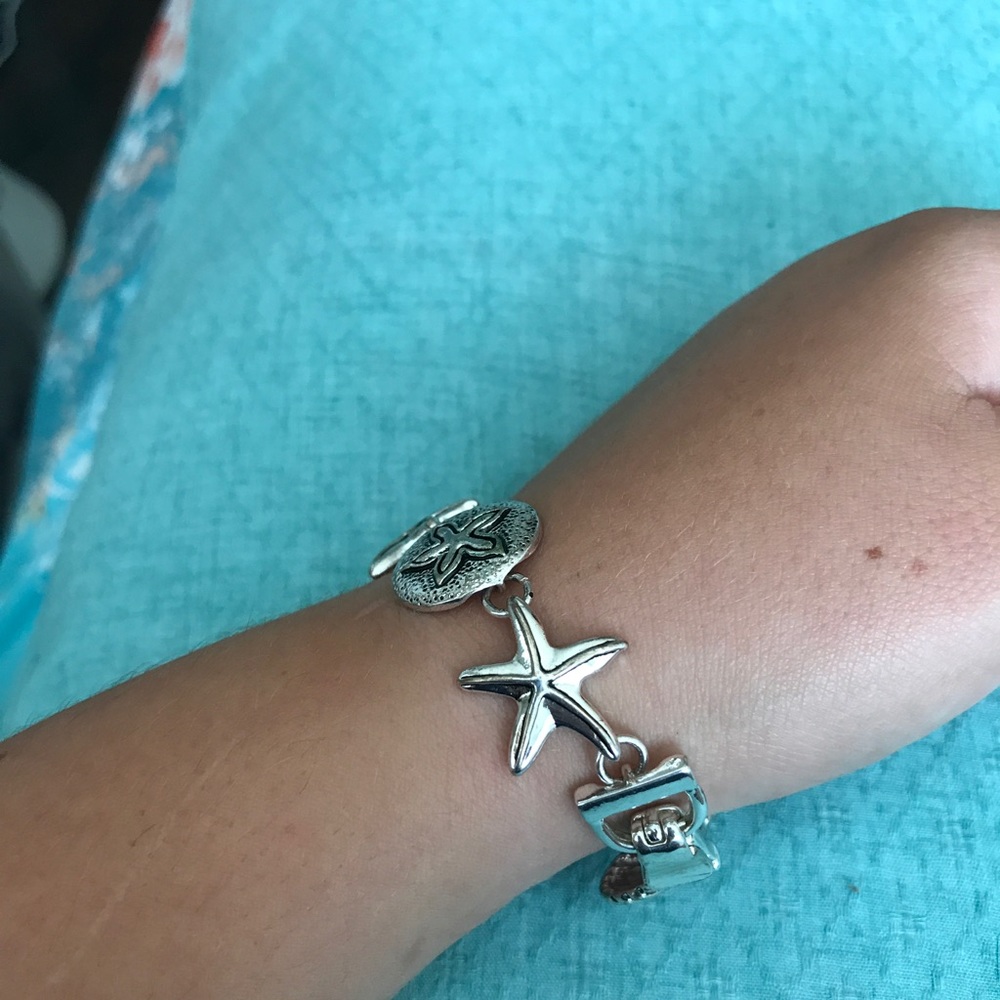Super cute NWOT bracelet