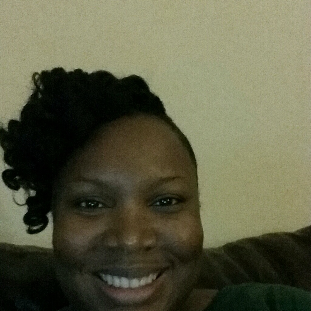 Meet your Posher, Gloria