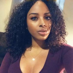 Meet your Posher, Vanessa