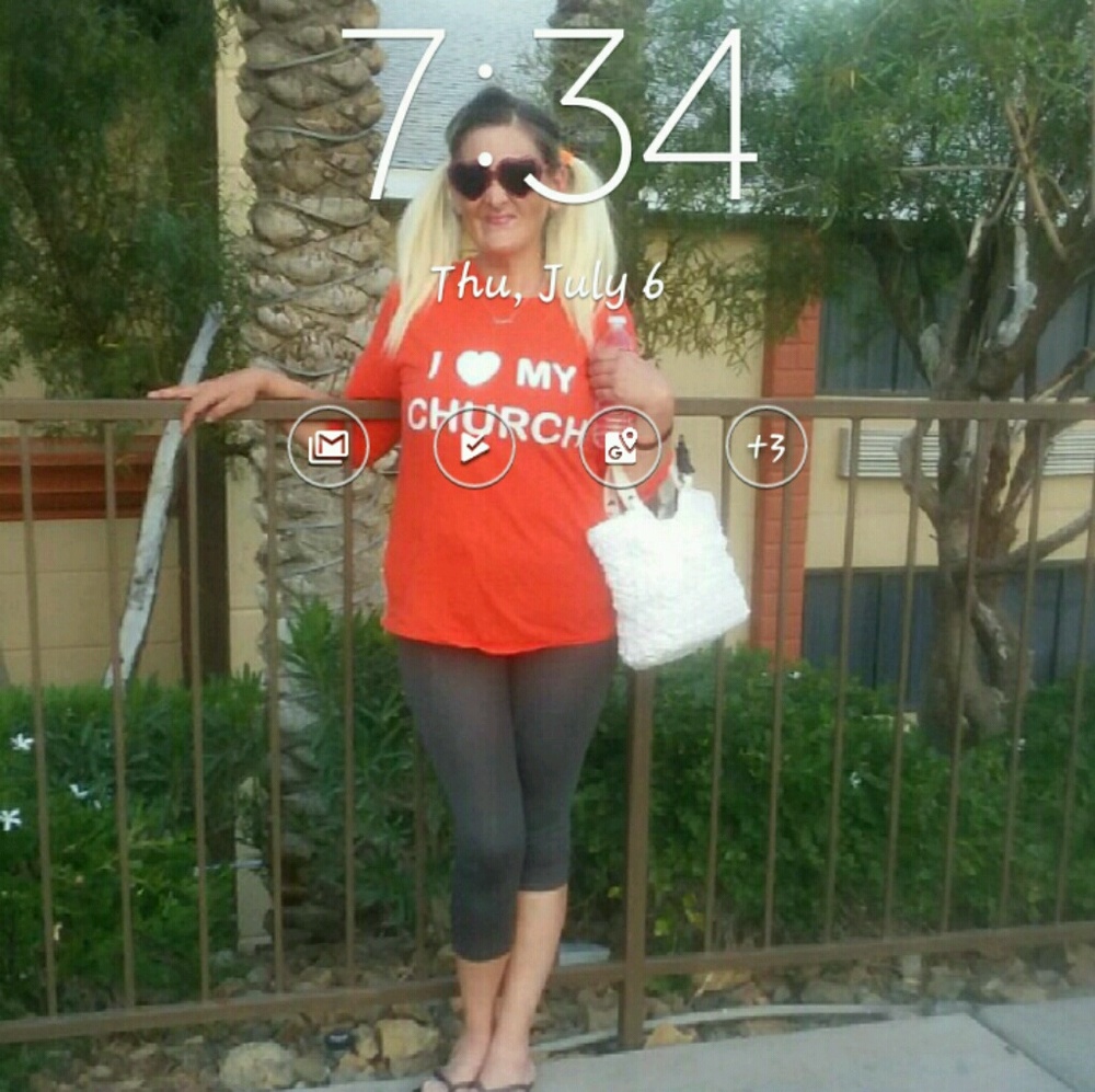 Meet your Posher, Kindra